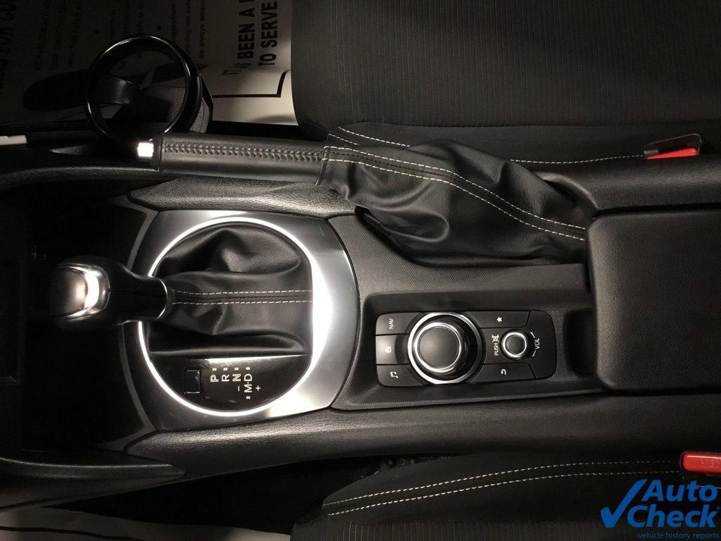 Used 2018 FIAT 124 Spider Classica w/ Technology Group image 53