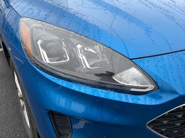 Used 2021 Ford Escape SE w/ Cold Weather Package image 12