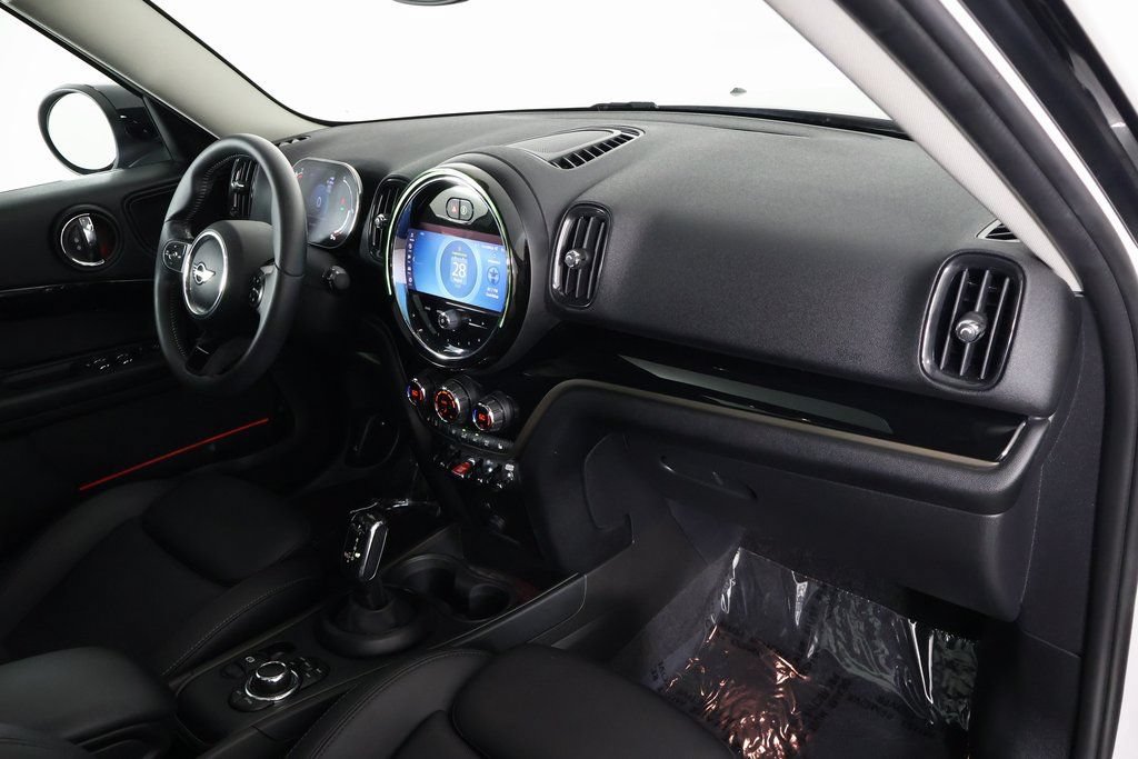 Used 2024 MINI Cooper Countryman S FWD image 9