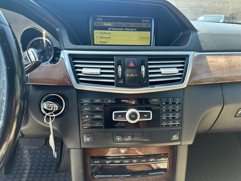 Used 2012 Mercedes-Benz E 350 Sedan image 20