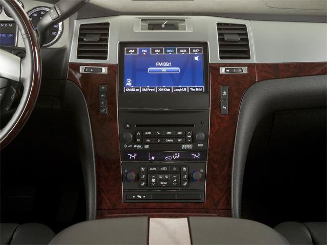Used 2013 Cadillac Escalade Luxury AWD/4WD image 10