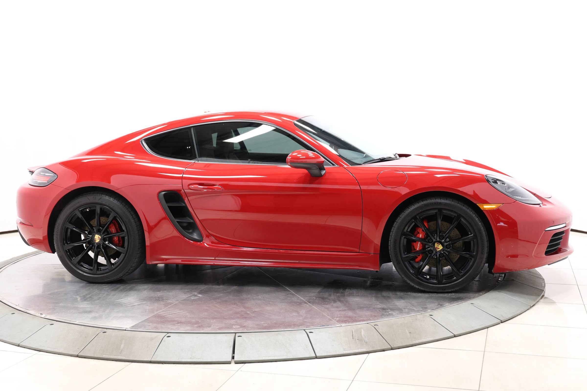 Used 2017 Porsche 718 Cayman S RWD image 60