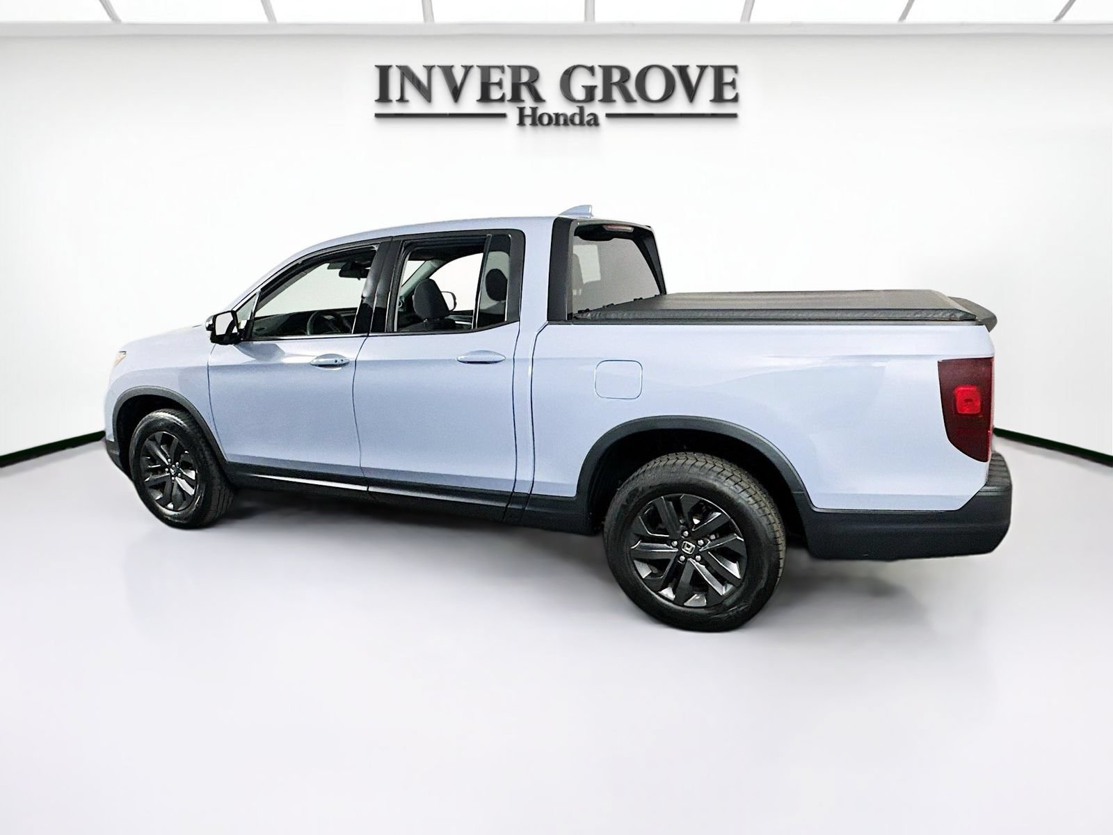 Used 2023 Honda Ridgeline Sport image 7