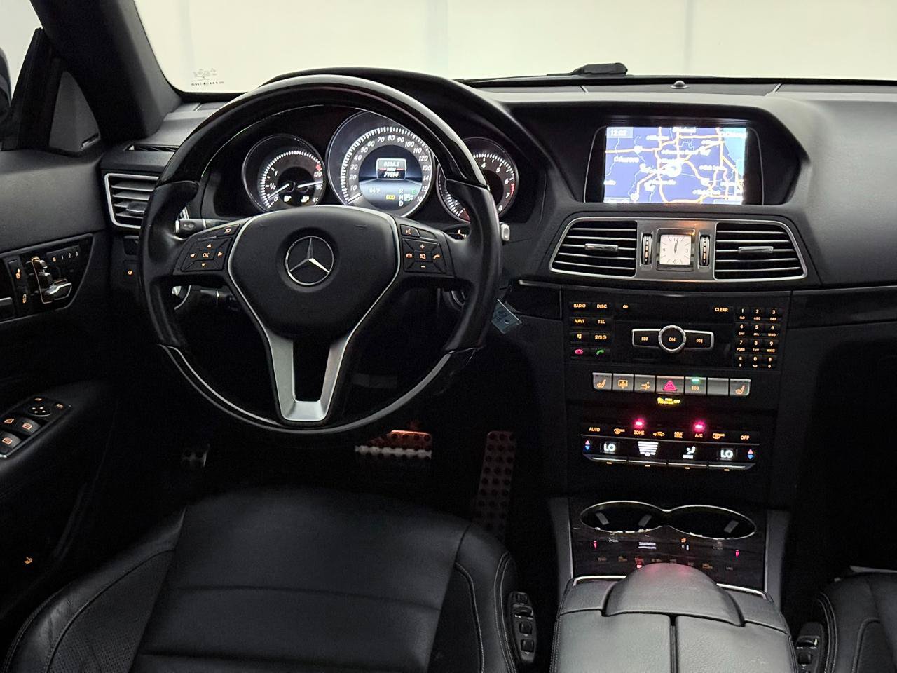 Used 2014 Mercedes-Benz E 350 4MATIC Coupe image 27