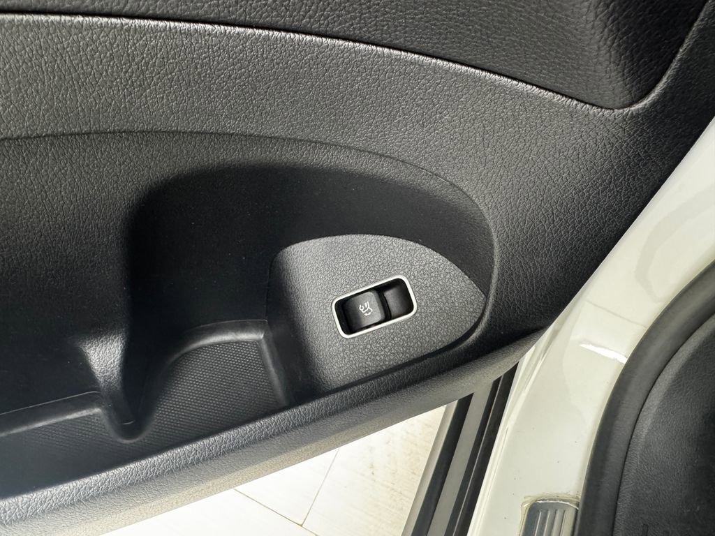 Used 2022 Mercedes-Benz GLS 450 4MATIC image 31