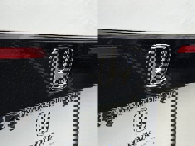 Certified 2025 Honda Accord SE image 38