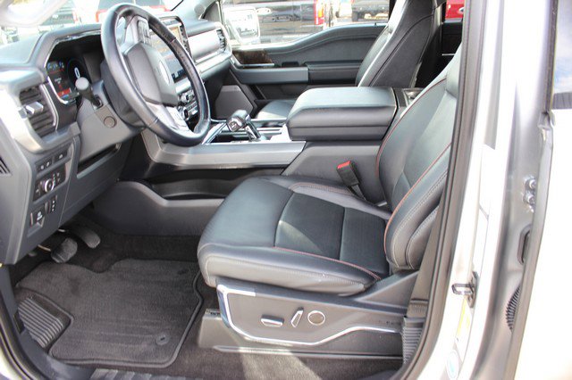 Used 2022 Ford F150 Lariat w/ Equipment Group 502A High image 8