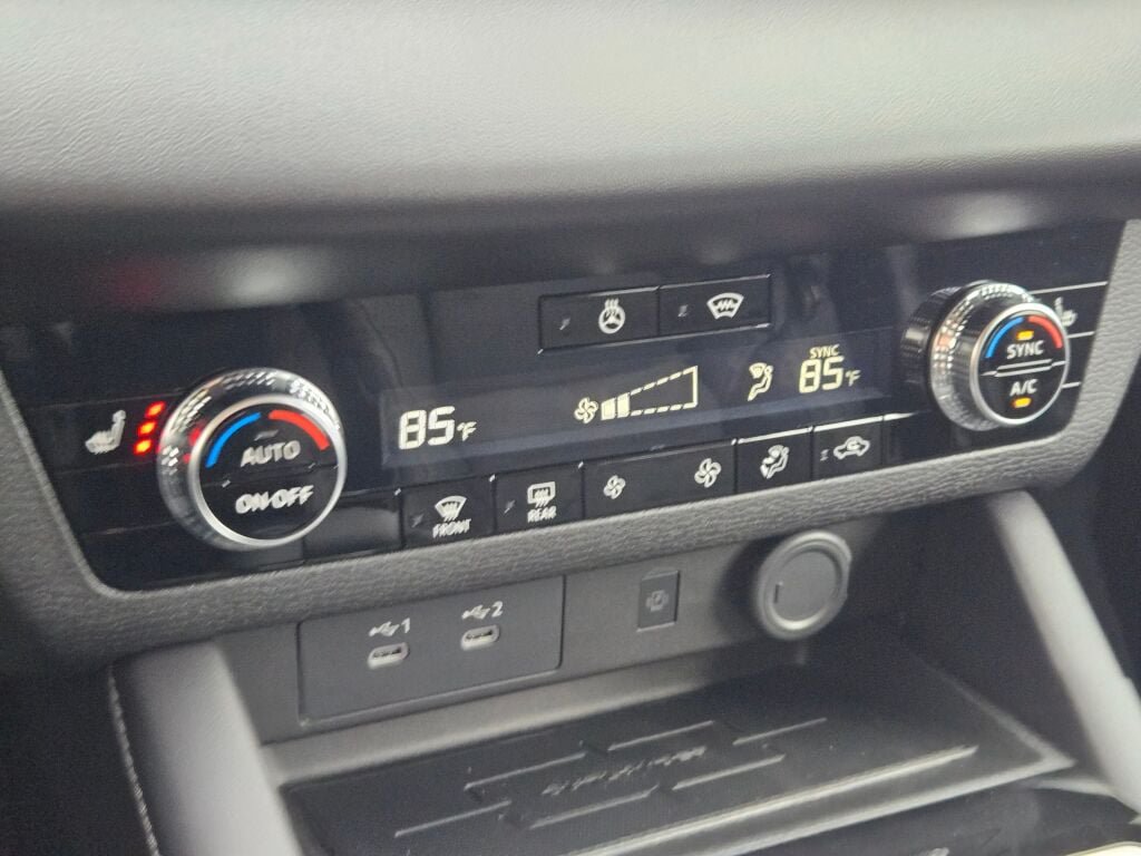 New 2026 Mitsubishi Outlander SE AWD/4WD image 21