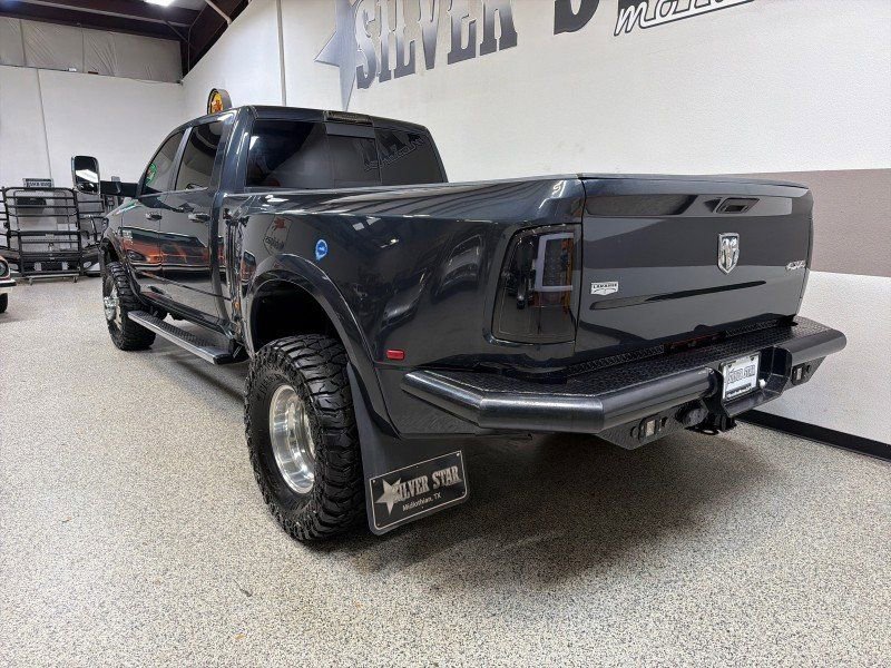 Used 2015 RAM 3500 Laramie w/ Convenience Group AWD/4WD image 7
