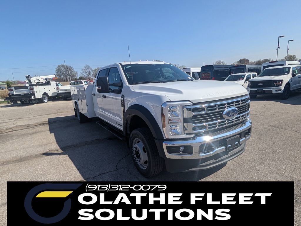 New 2026 Ford F550 4x4 Crew Cab image 8