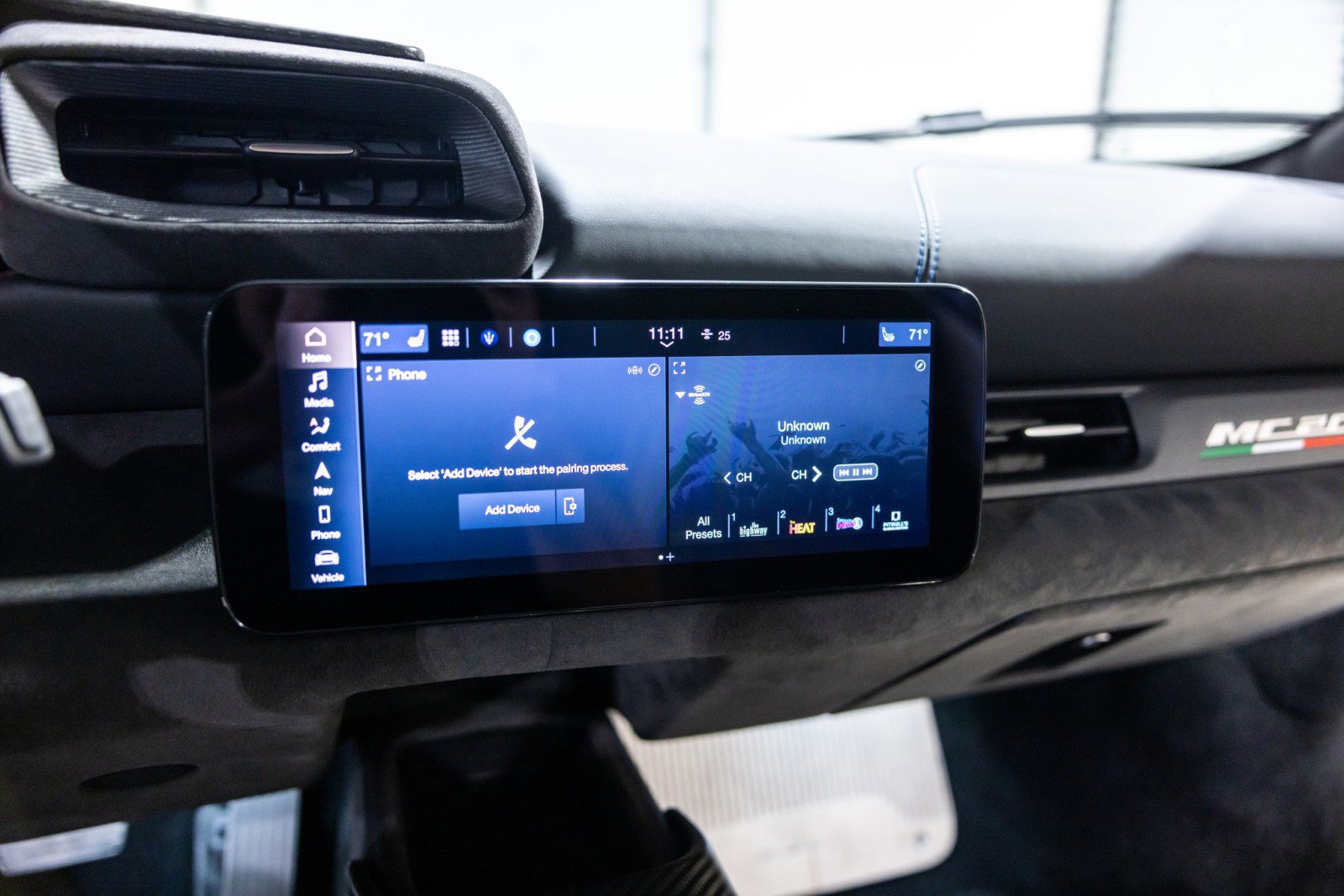 Used 2022 Maserati MC20 Coupe RWD image 44