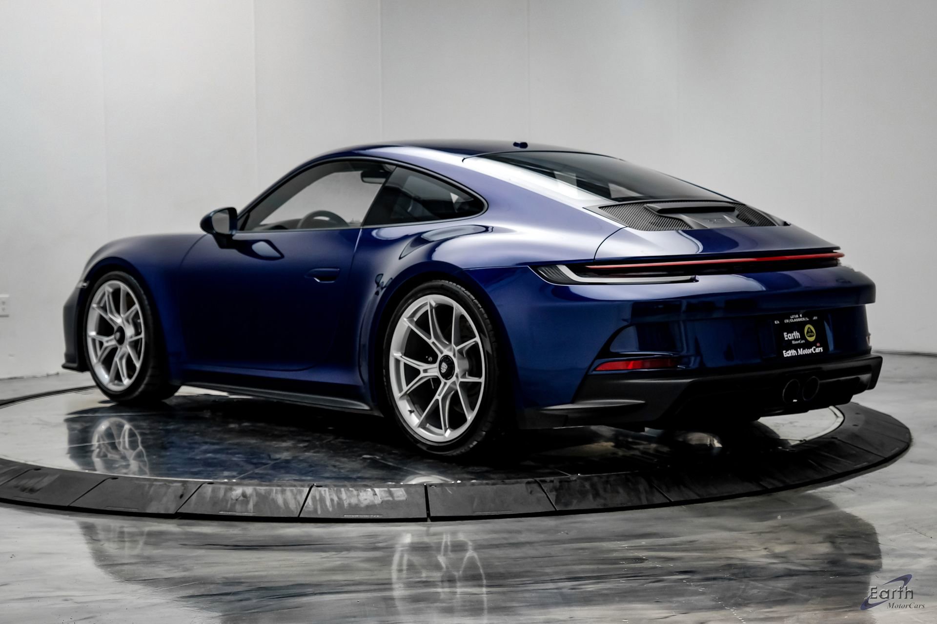 Used 2022 Porsche 911 GT3 RWD image 14