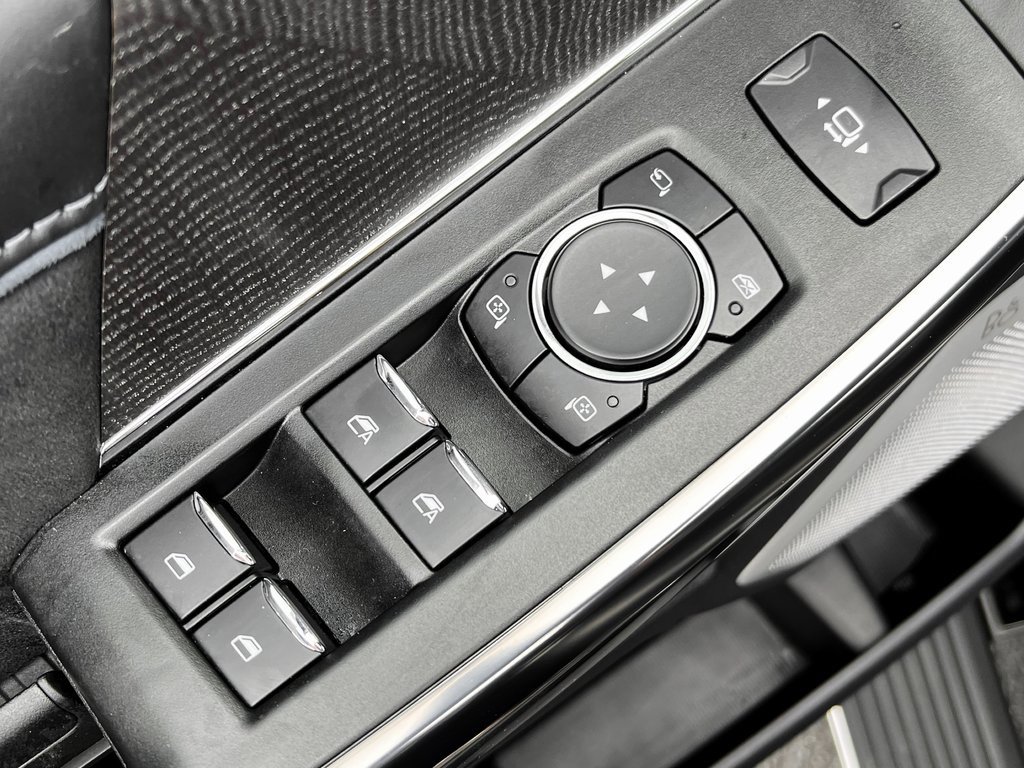 Used 2025 Ford F250 Platinum image 26