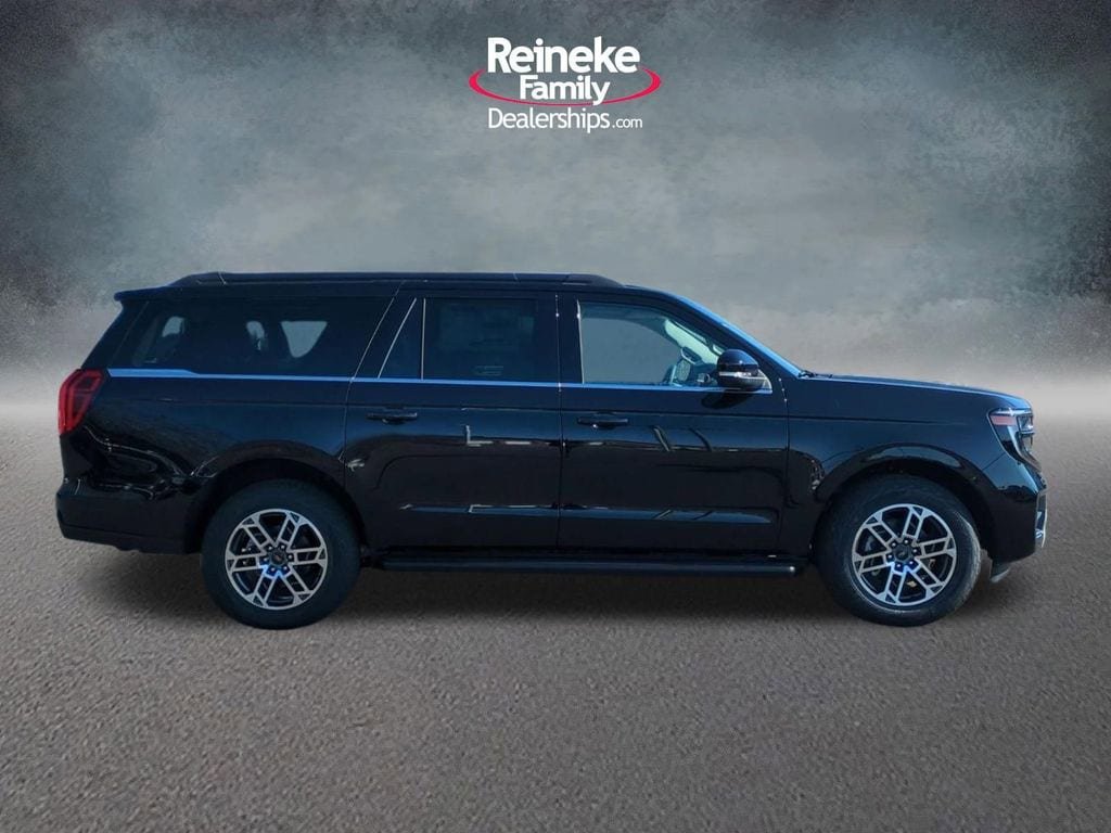 New 2026 Ford Expedition Max Active image 4