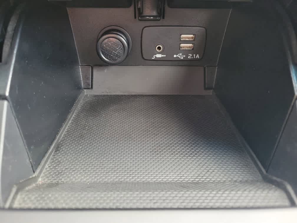 Used 2019 Subaru Legacy 2.5i Premium AWD/4WD image 18