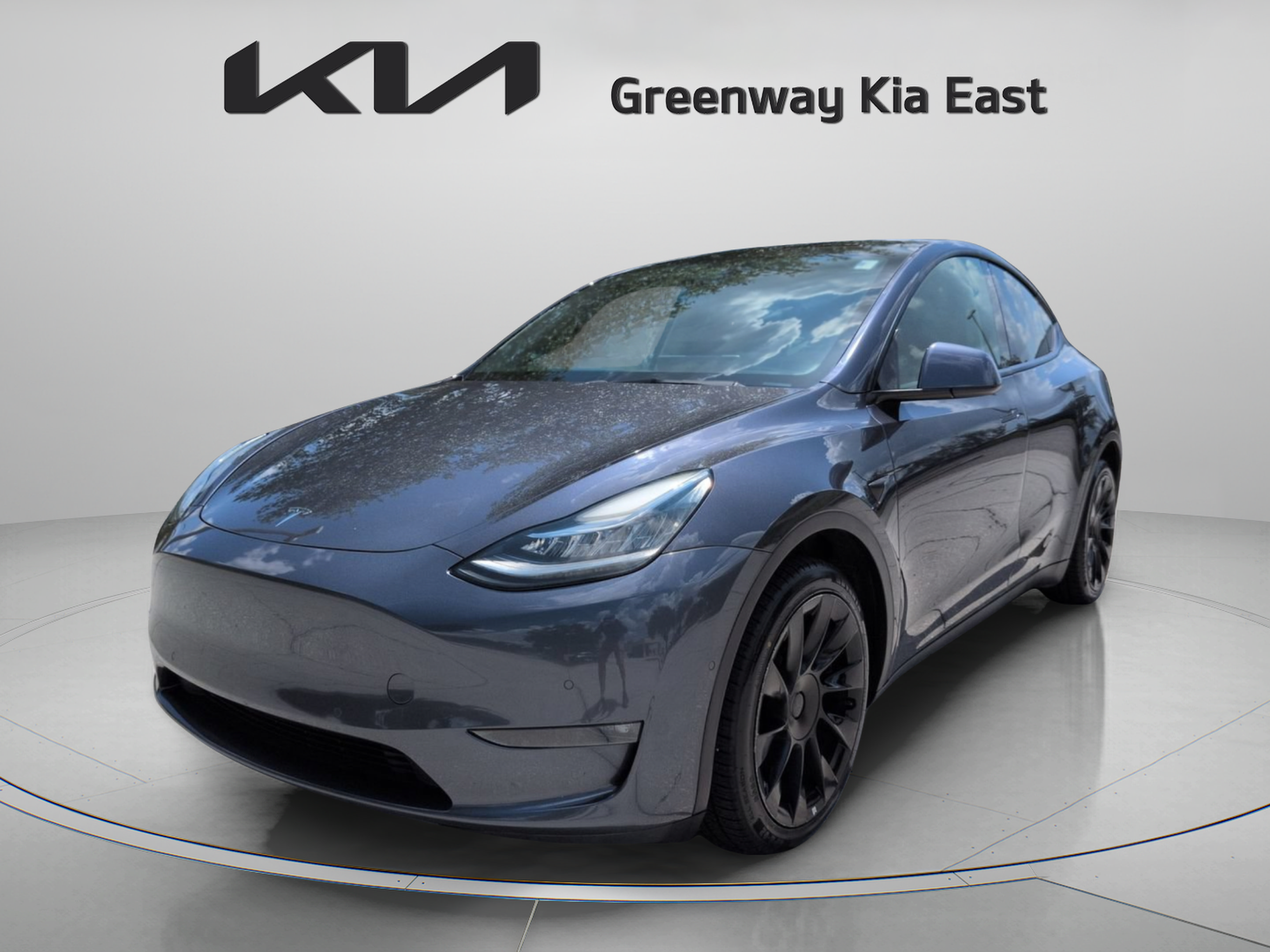 Used 2021 Tesla Model Y Long Range AWD/4WD image 10