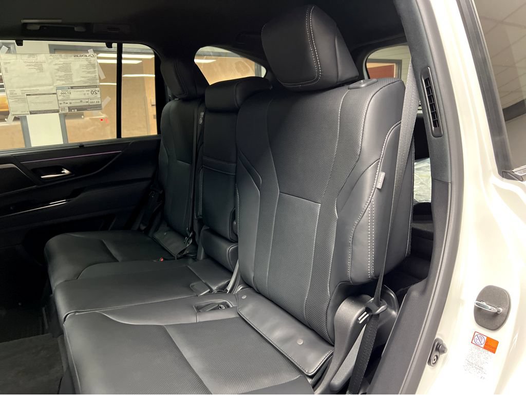 New 2026 Lexus LX 700h Luxury w/ Appearance Package AWD/4WD image 20