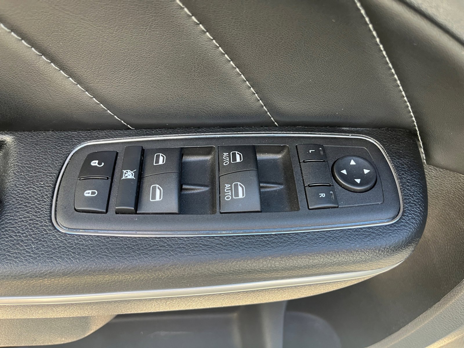 Used 2023 Dodge Charger Scat Pack image 13