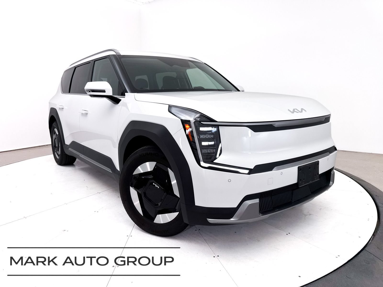 Certified 2024 Kia EV9 Wind AWD/4WD video 1