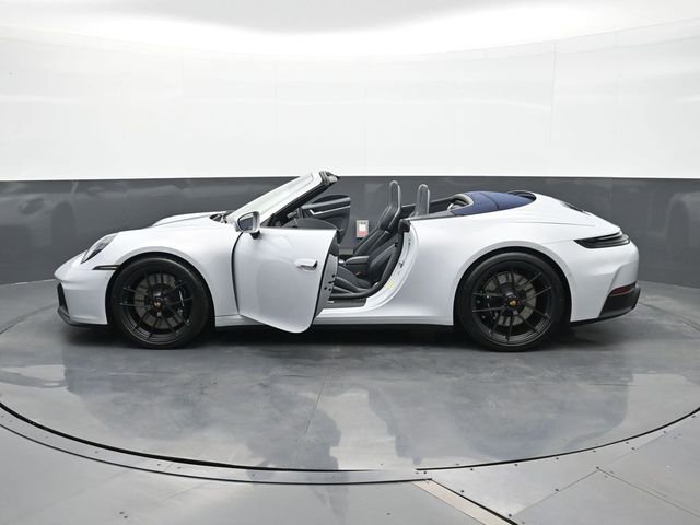 Certified 2026 Porsche 911 Carrera 4 GTS image 26