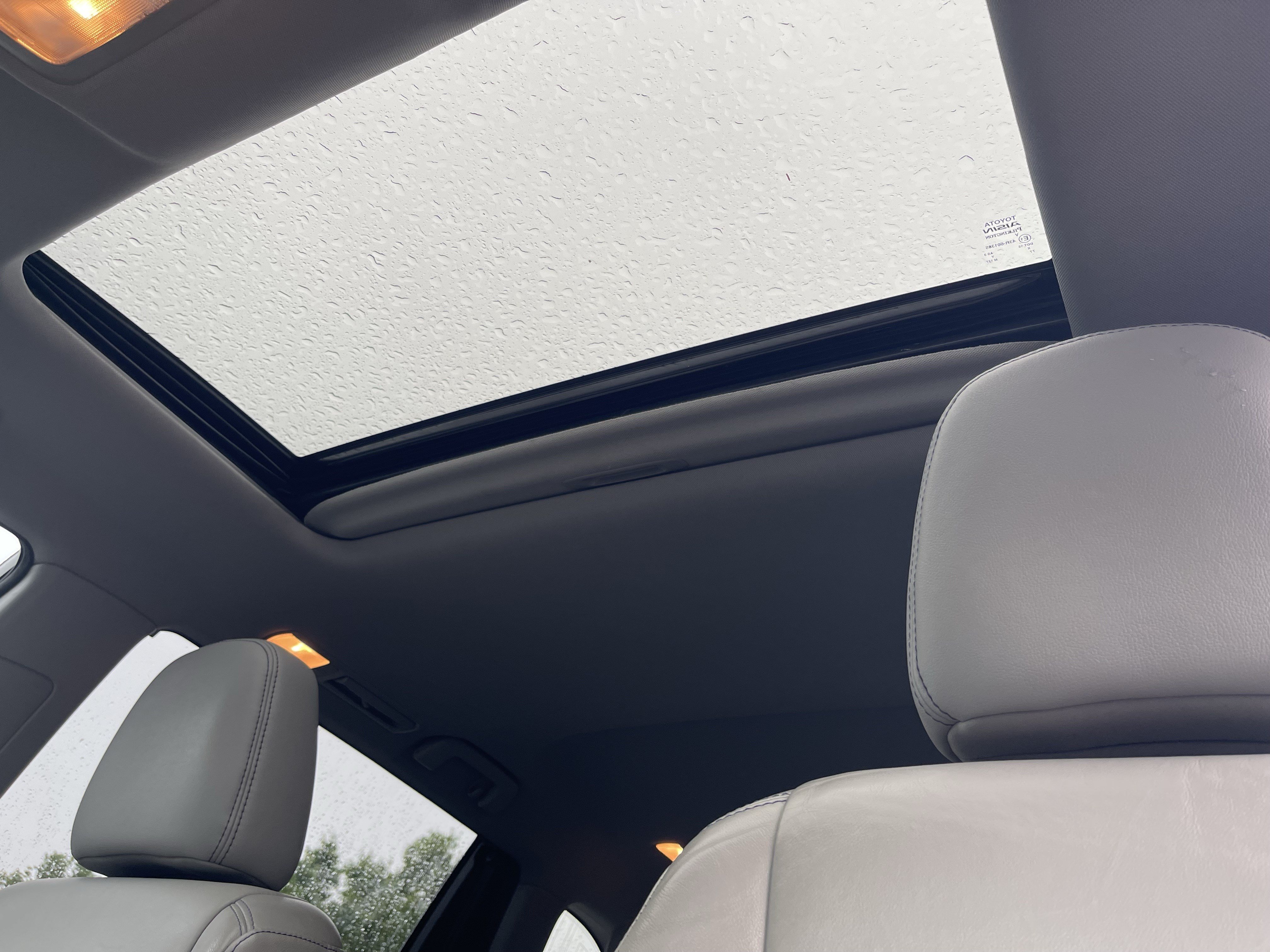 Used 2015 Toyota Highlander XLE AWD/4WD image 9