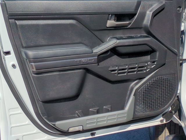 Used 2025 Toyota Tacoma TRD Sport image 24
