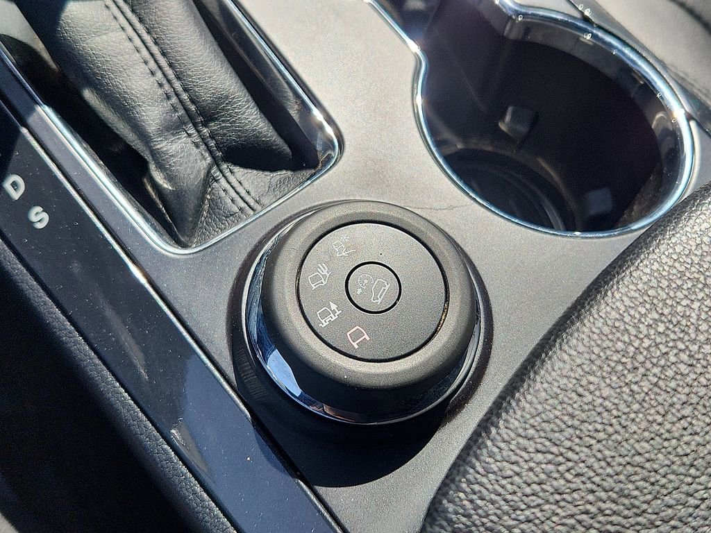 Used 2018 Ford Explorer Sport w/ Equipment Group 401A image 26