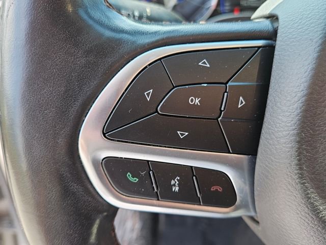 Used 2020 Chrysler Pacifica Touring-L image 33