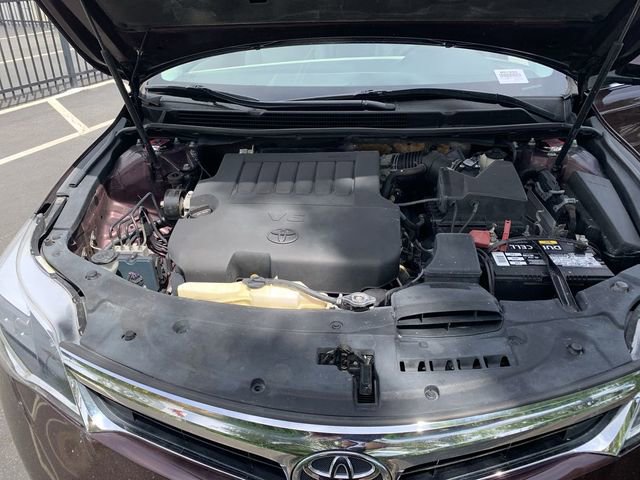 Used 2014 Toyota Avalon Limited FWD image 16