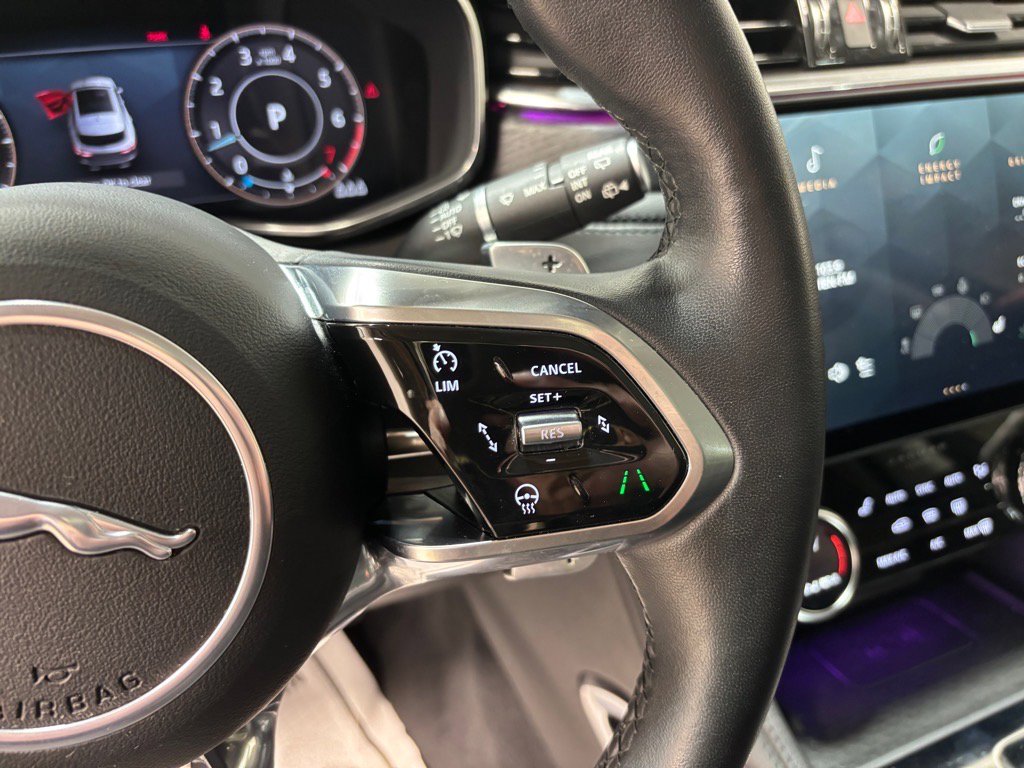 Used 2023 Jaguar F-PACE S image 19