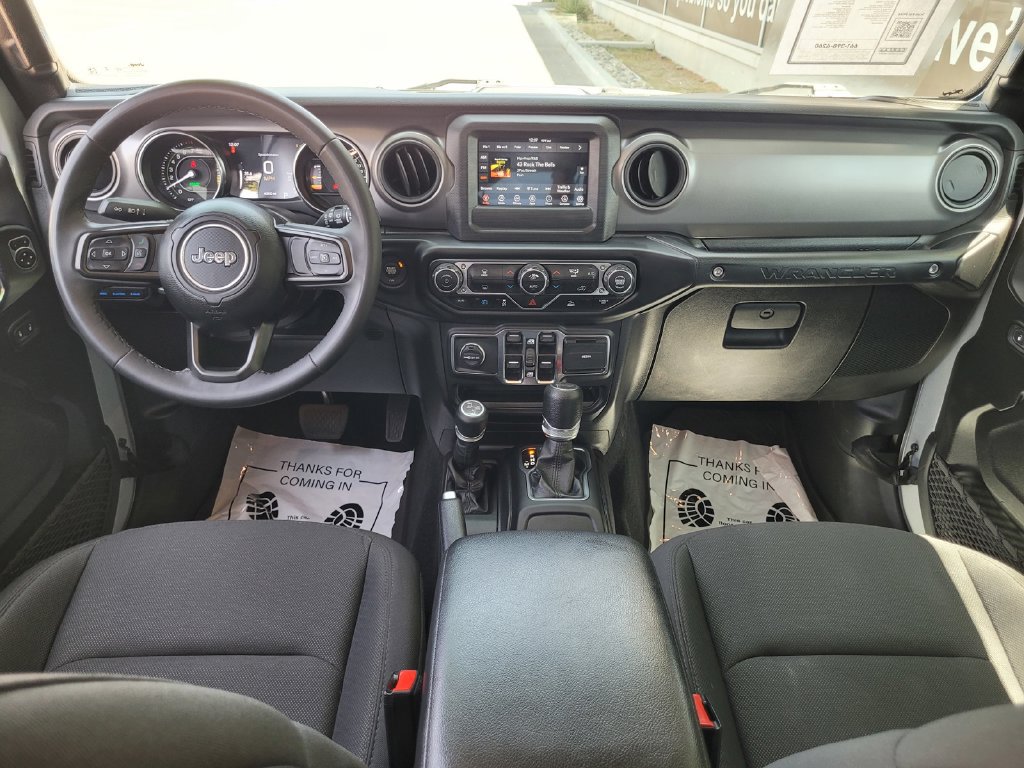 Used 2023 Jeep Wrangler Unlimited AWD/4WD image 18