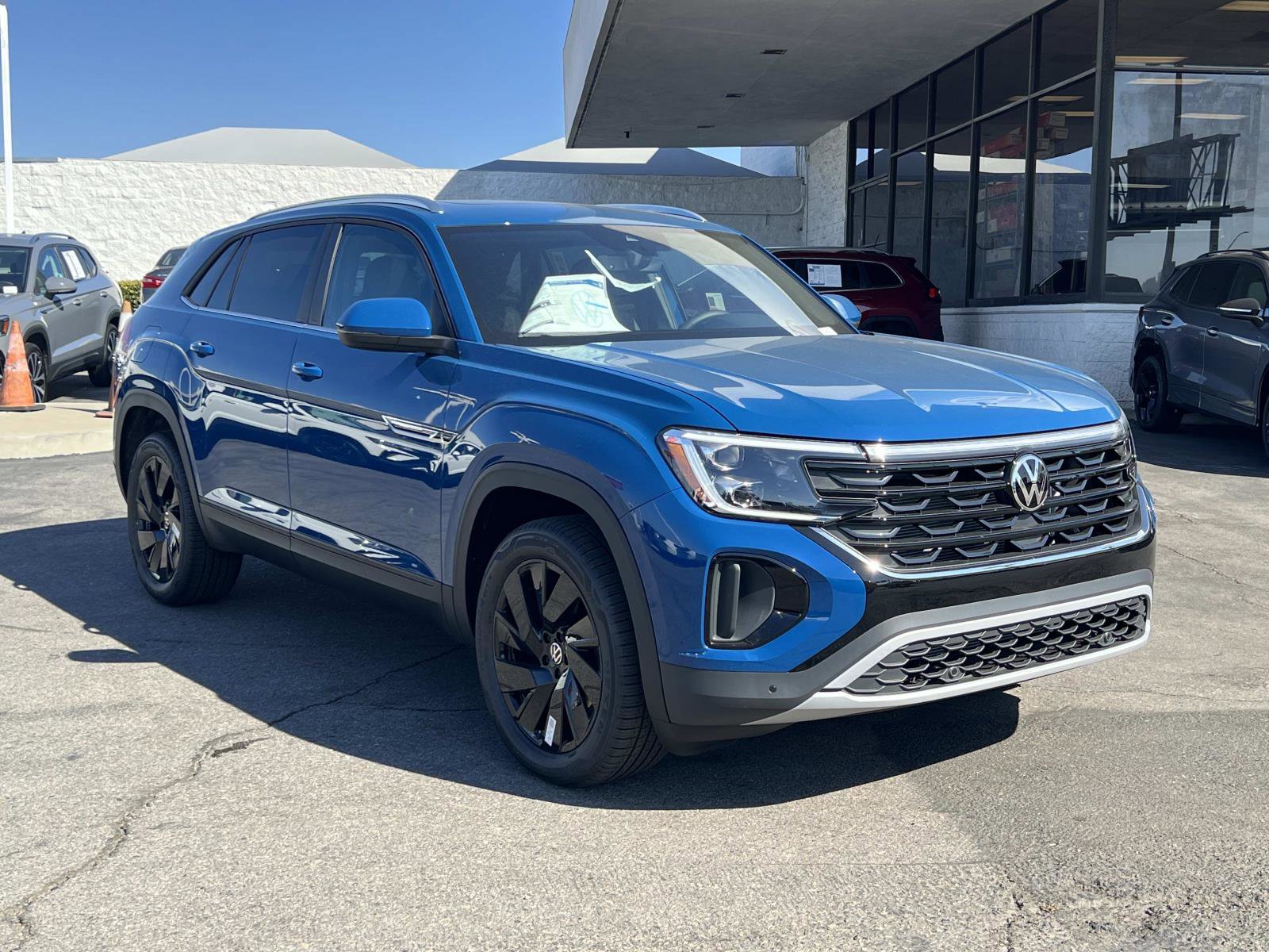 New 2026 Volkswagen Atlas Cross Sport SE image 28