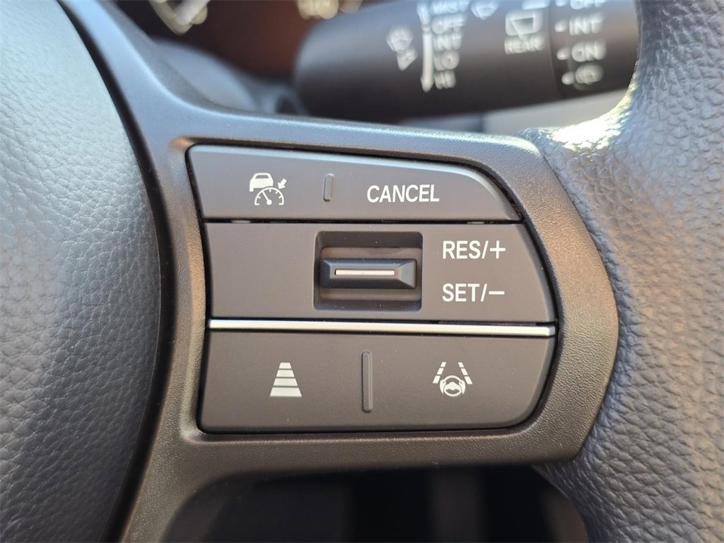 New 2026 Honda HR-V LX image 32