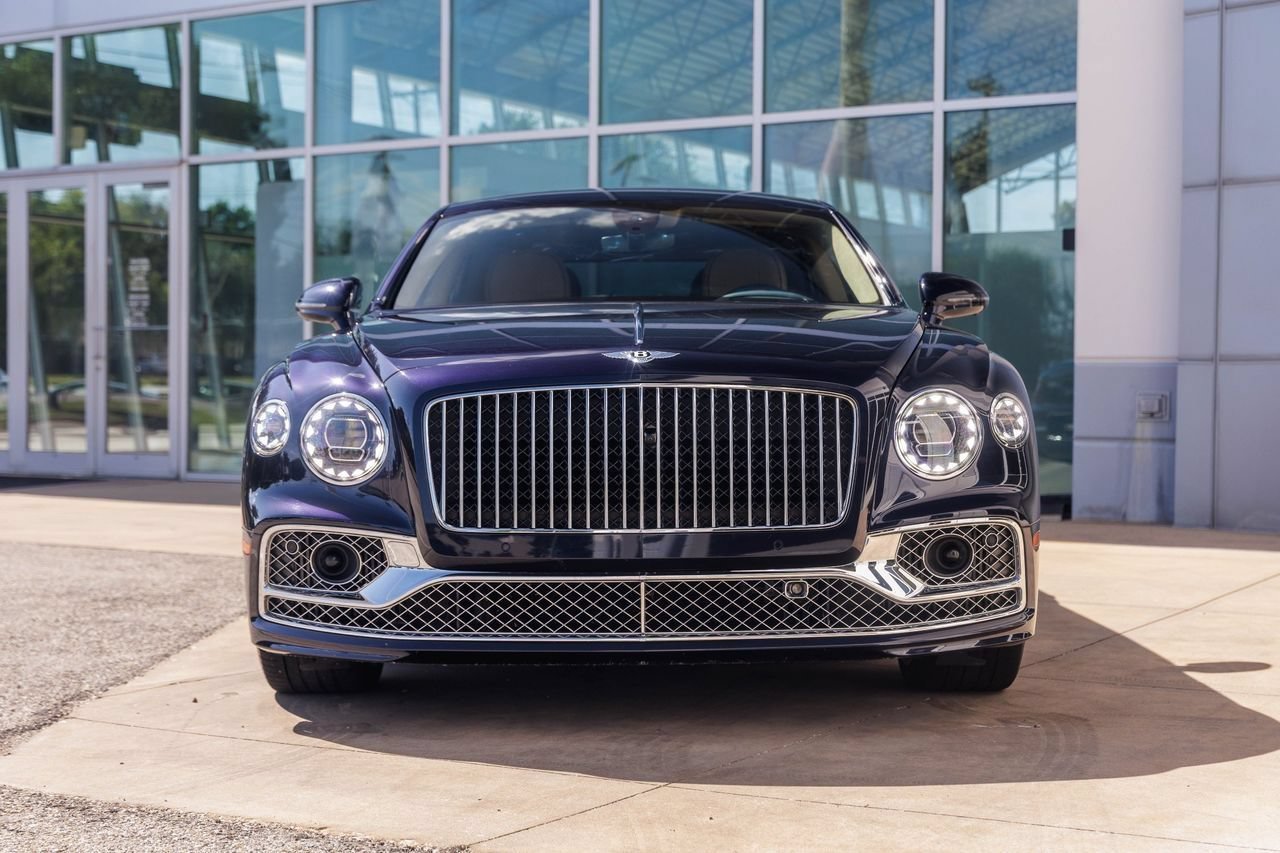 Certified 2023 Bentley Flying Spur W12 AWD/4WD image 11