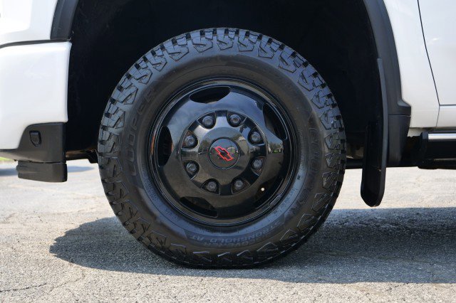 Used 2022 Chevrolet Silverado 3500 High Country w/ Technology Package image 10