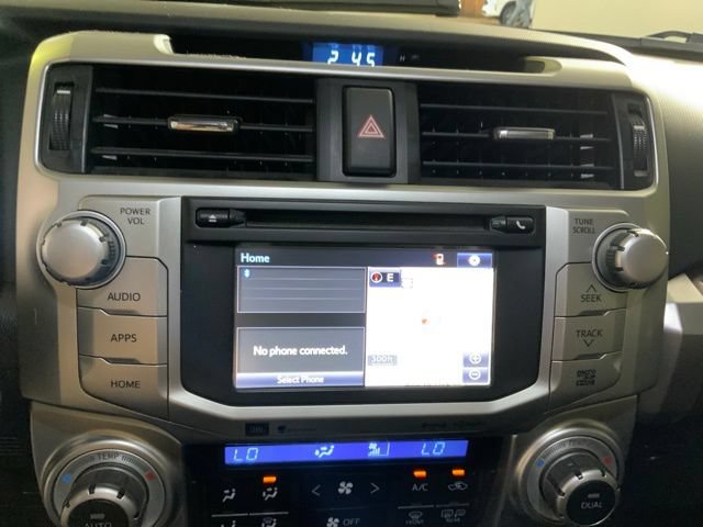 Used 2016 Toyota 4Runner Limited AWD/4WD image 18