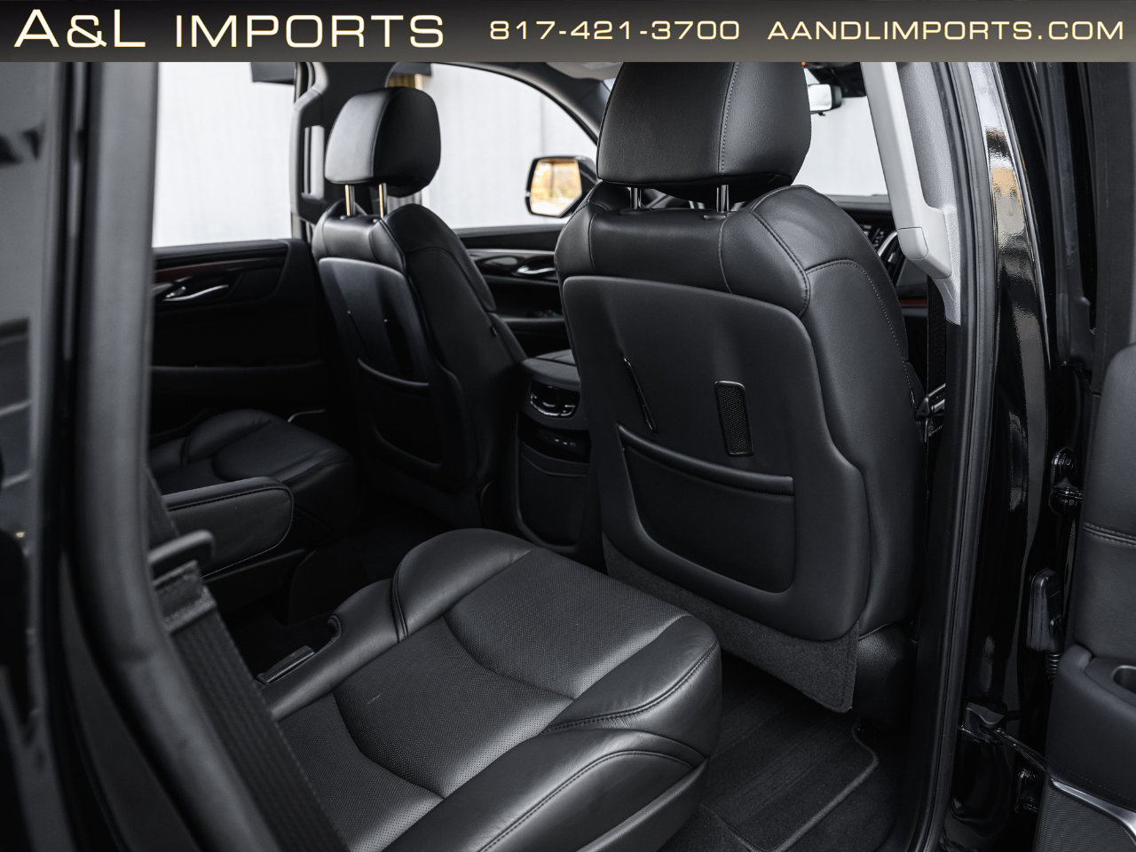 Used 2019 Cadillac Escalade Luxury AWD/4WD image 58