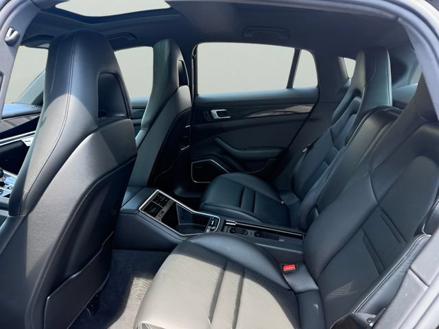 Used 2018 Porsche Panamera 4 AWD/4WD image 11