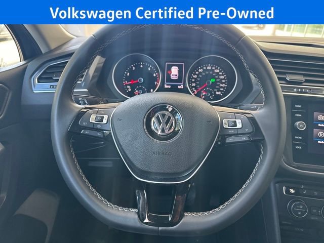 Certified 2021 Volkswagen Tiguan SE image 18