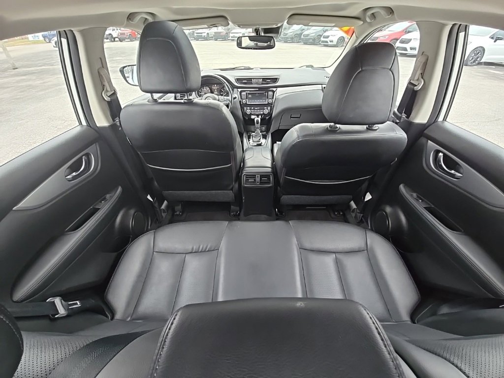 Used 2020 Nissan Rogue Sport SL w/ Premium Package image 41