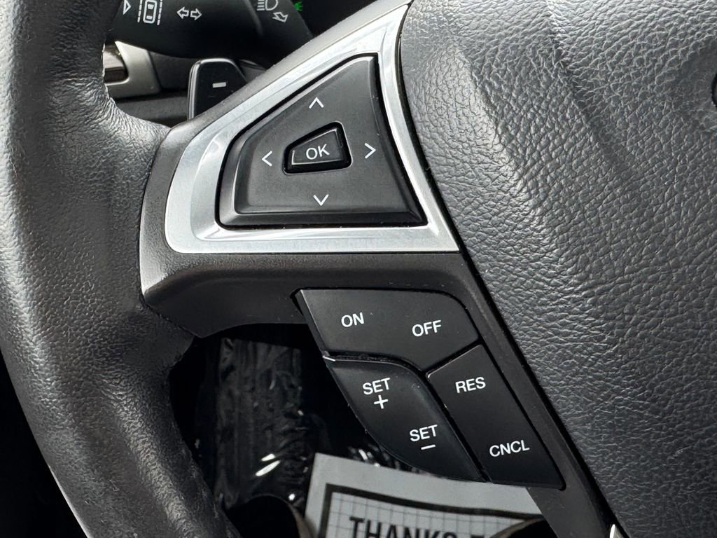 Used 2015 Ford Fusion SE w/ Equipment Group 202A FWD image 25