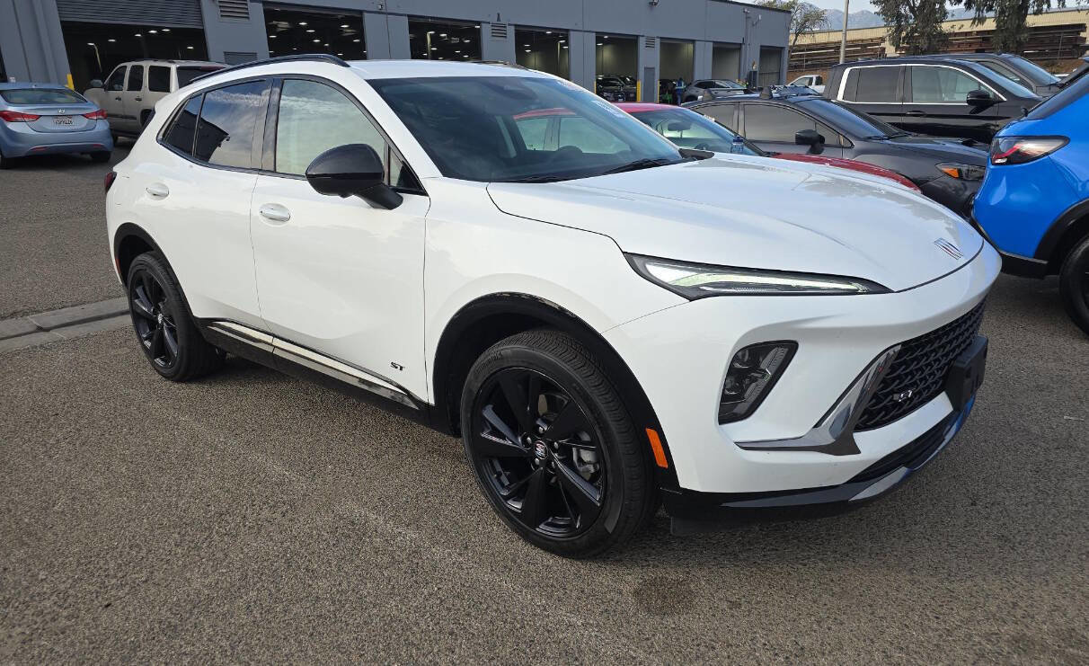 Used 2025 Buick Envision Sport Touring