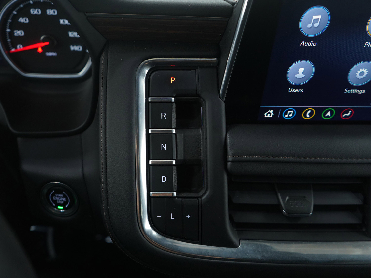 Used 2021 Chevrolet Suburban High Country image 24