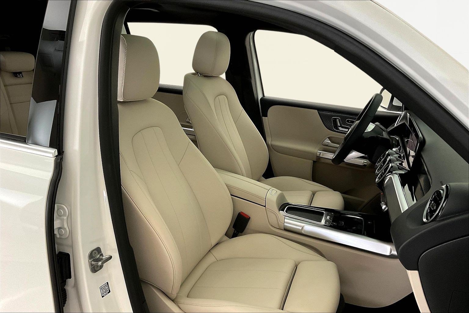 Certified 2026 Mercedes-Benz GLB 250 4MATIC image 29