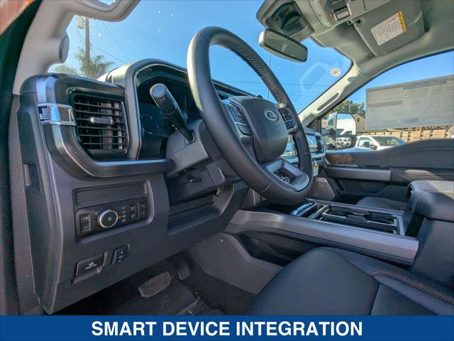 New 2026 Ford F350 Lariat w/ Chrome Package image 11