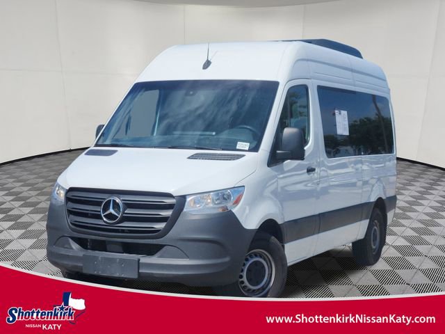 Used 2024 Mercedes-Benz Sprinter 2500 video 1