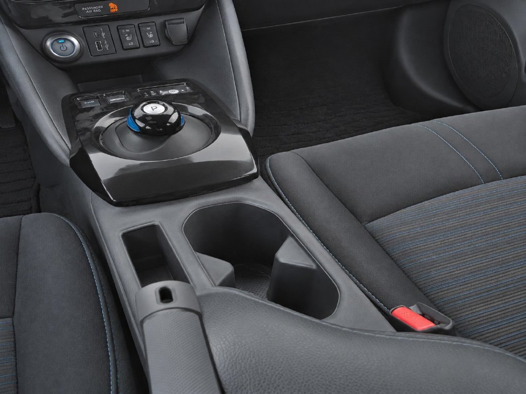 Certified 2021 Nissan Leaf SV Plus FWD image 21