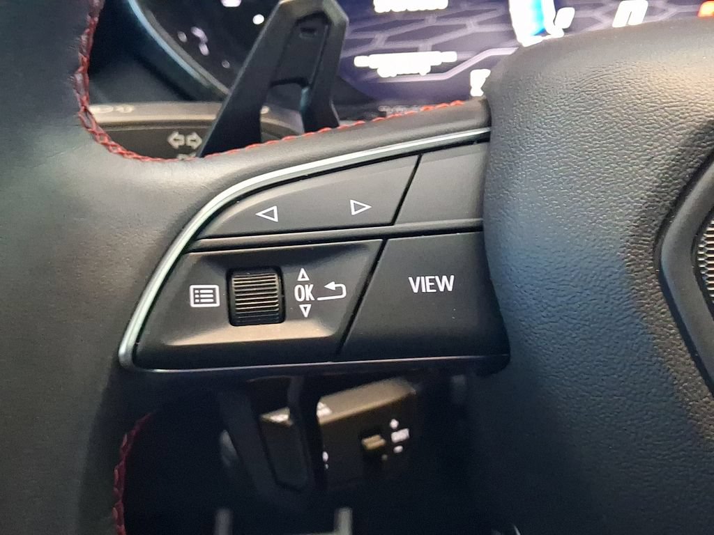 Used 2021 Lamborghini Urus AWD/4WD image 26