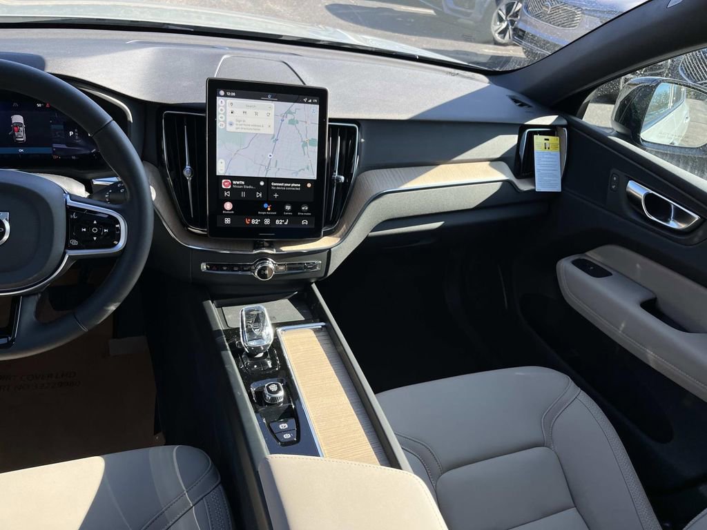 New 2026 Volvo XC60 B5 Core w/ Climate Package image 14