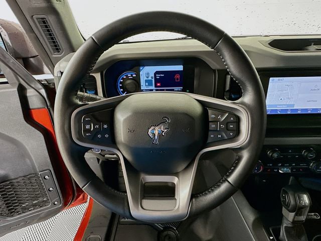 Used 2022 Ford Bronco Black Diamond AWD/4WD image 11